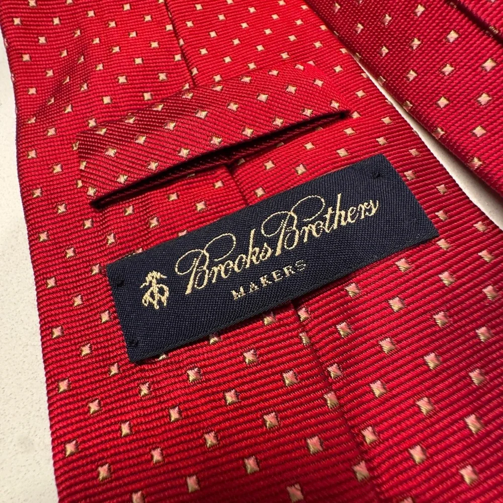Brooks Brothers Makers Tie Red Polkadot Old Money Necktie Quiet Luxury Designer